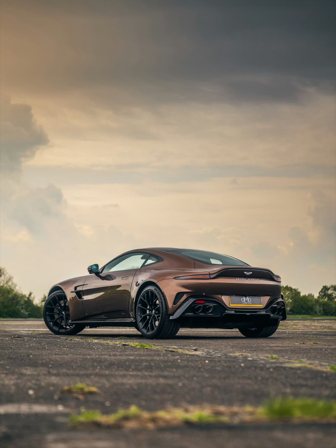 Aston Martin DB12 Vantage ｜阿斯顿马丁 