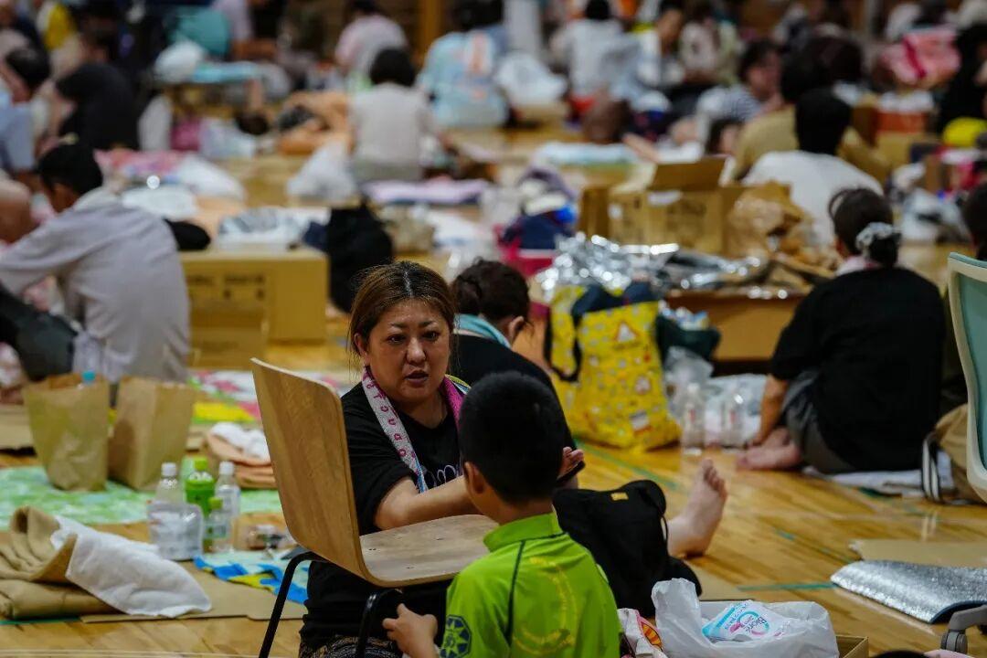 第五天了，熊本还在晃。
7月28日下午4点27分，熊本。7.1级，震源10公里。
