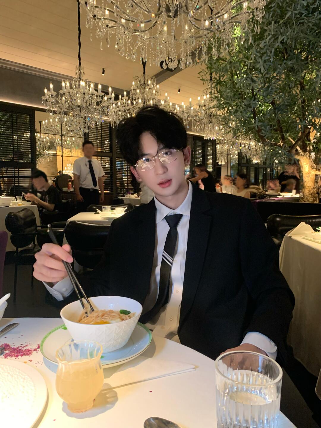 ᕼᗩᑭᑭY ᗷIᖇTᕼᗪᗩY🎂