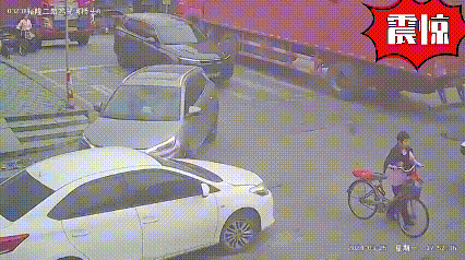 我管这种行为，叫奈何桥上插队。
交通安全警示教育，事情发生在2024年3月25日