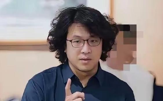 沈伯洋万万没想到，先等来的不是当台北市长，而是大陆三大部门的突然行动！
 
20