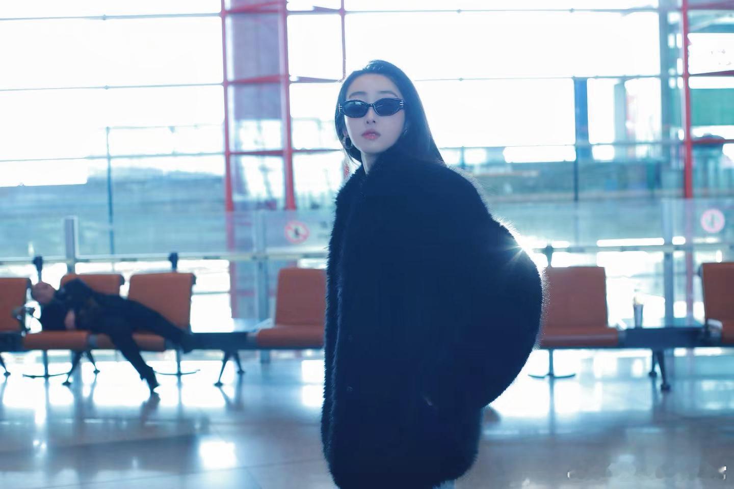 吴昕推荐蒋梦婕上浪姐 吴昕推荐蒋梦婕上浪姐，太妙了！看蒋梦婕浪姐6路透，状态极佳