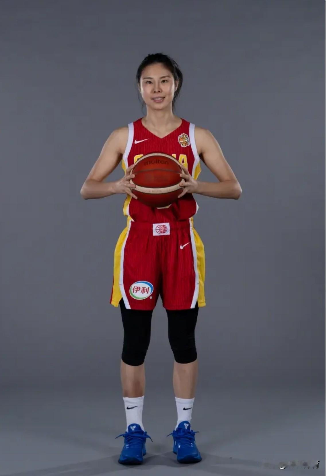 官方公布女篮世界杯实力榜，中国女篮大赛开始前传来坏消息，就在9月1日FIBA公布
