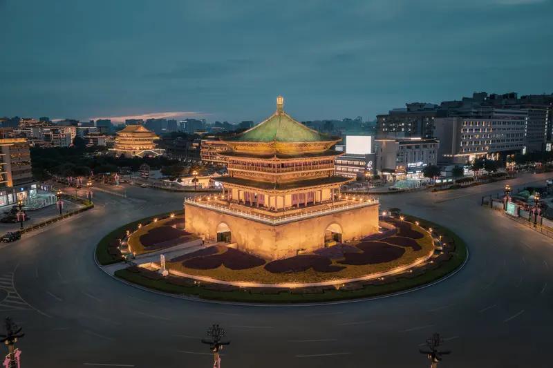 取经完了，我要是唐僧，肯定先去长安。毕竟那是大唐的都城，是出发地，更是心心念念要