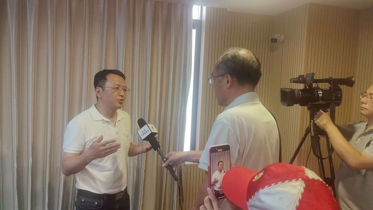 【潮汕评论】汕头市营养学会打响公益牌
近日，汕头市营养学会年度送健康进校园科普讲