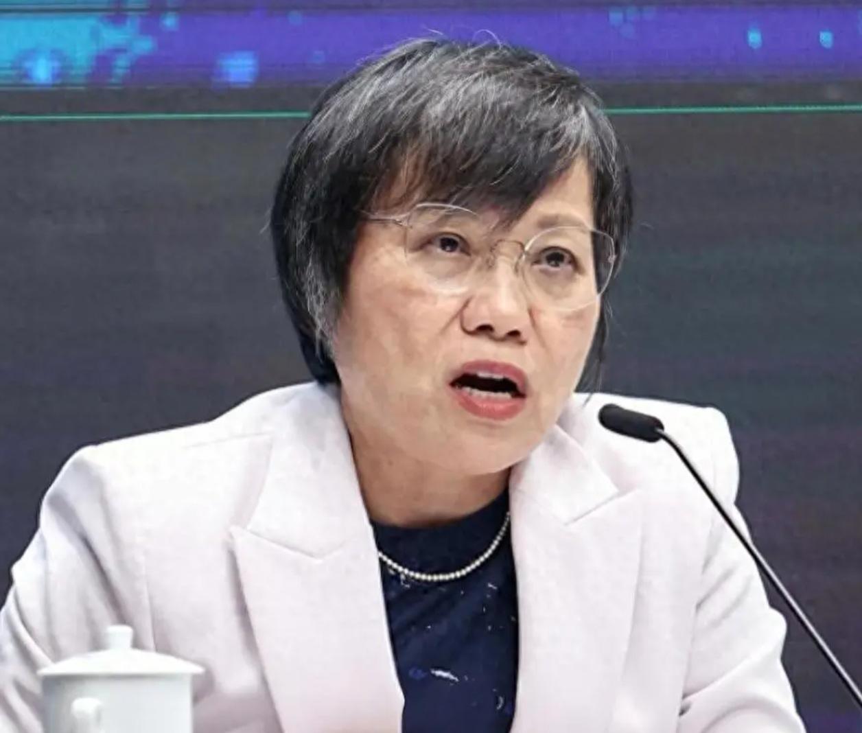 吃大陆饭砸大陆锅？刘世芳亲属被曝借台企捞金搞“台独”，江西涉事企业火速切割！
