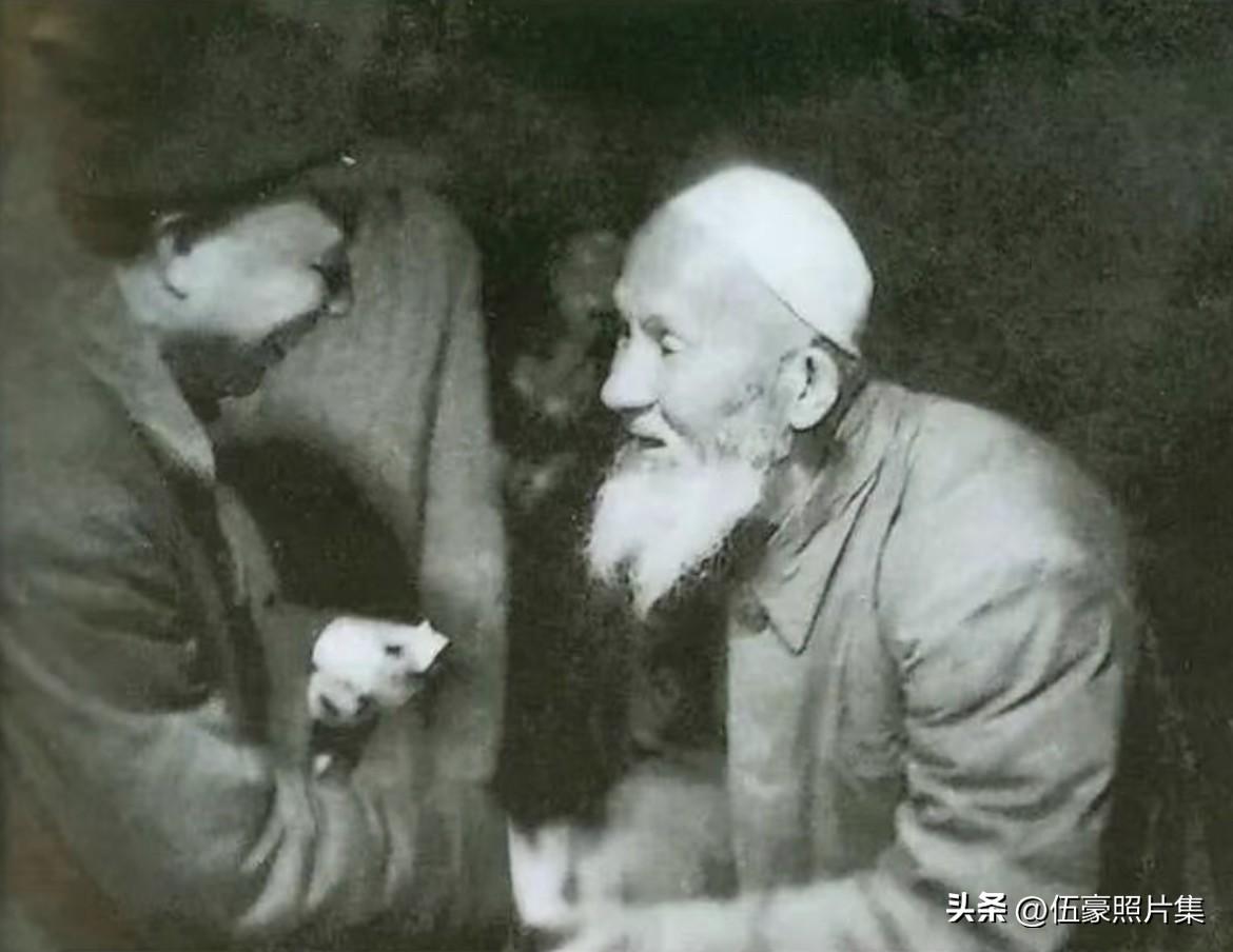 1964年，时任自治区党委书记处书记、自治区常务副主席武光，在南疆下乡调研时，深