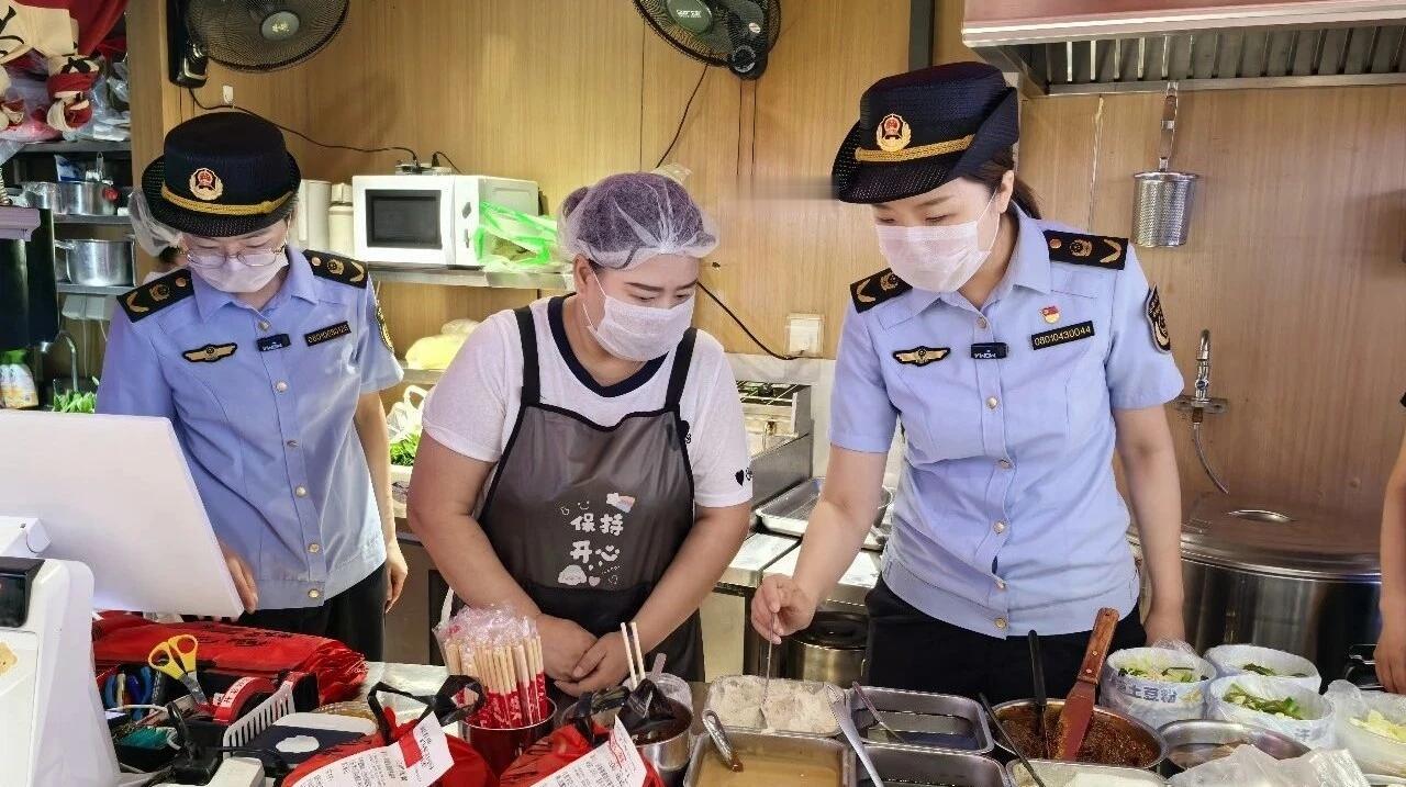 从试点到全域！哈尔滨网络餐饮治理进入新阶段

冰城市场监管
自“骑网共治 食安共