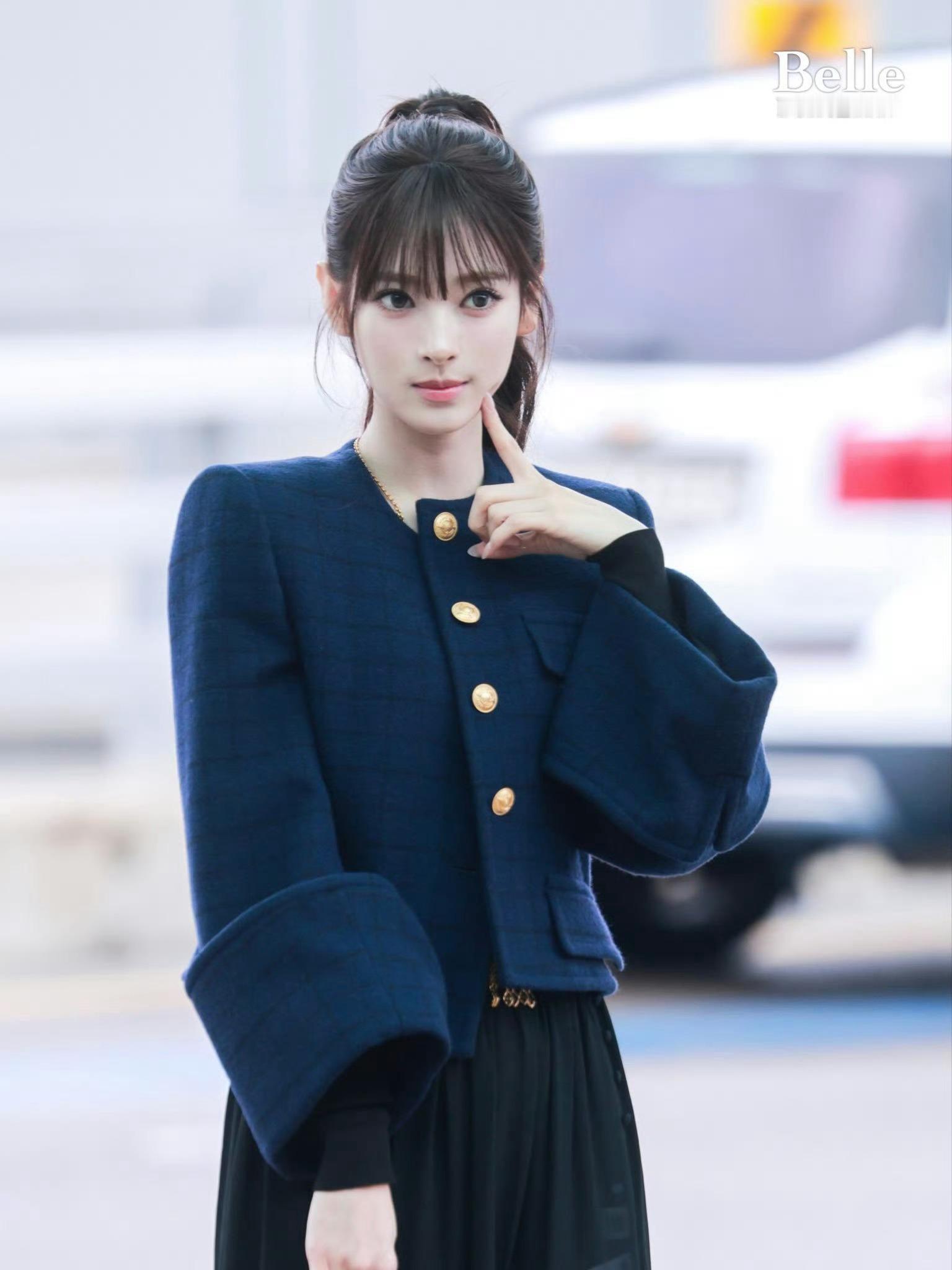 【anna 田中杏奈】我下辈子必须长这样·miumiu巴黎时装周 ​​​