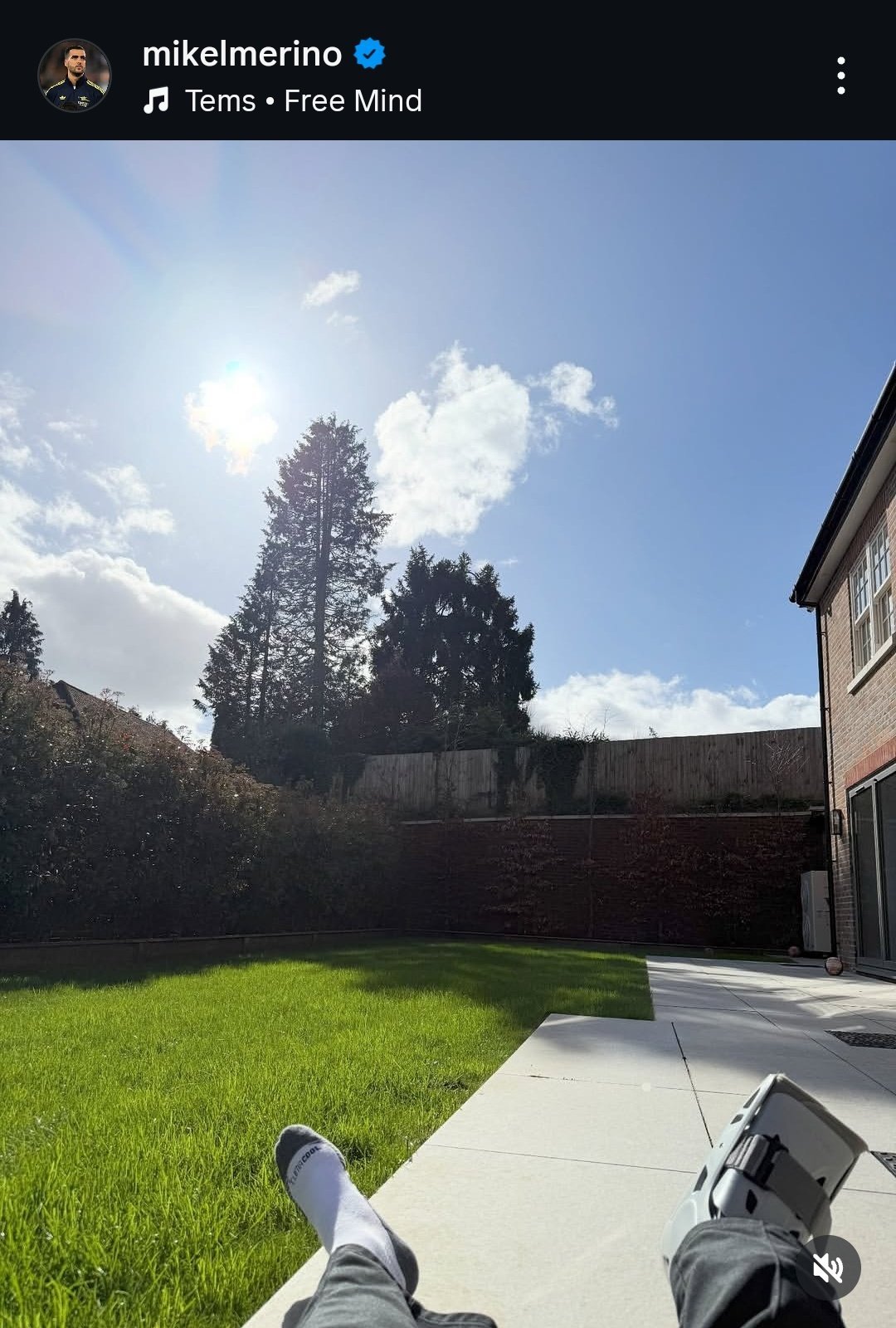 梅里诺ins动态：努力以更强姿态回归，享受这个过程当中的每一步。每天都在变得更好