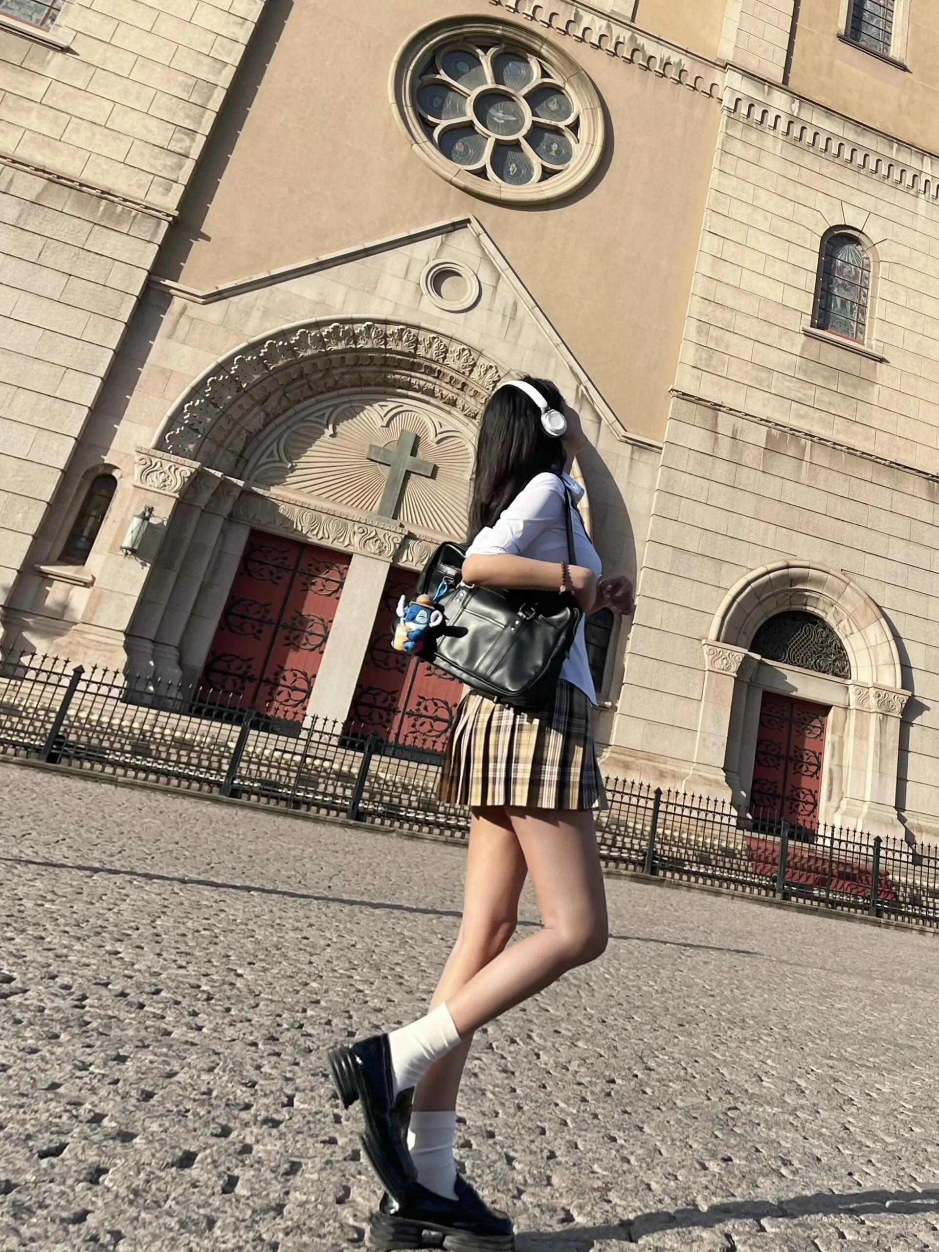你告诉我什么是真的