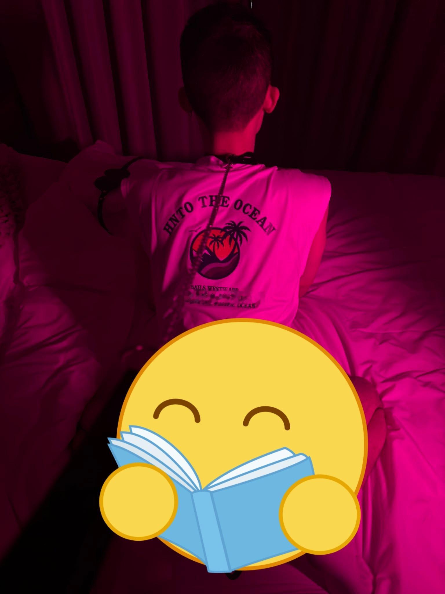 好奇，被大佬私藏的顶帅长什么样啊 ​​​