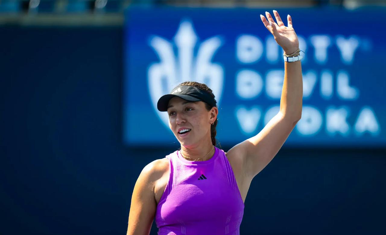 佩古拉距离冠军卫冕一步之遥，决赛美国德比即将上演！

WTA1000多伦多站半决