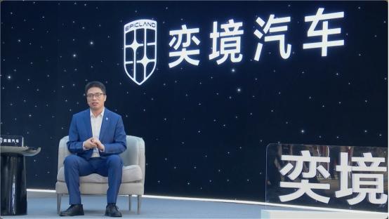 如果你问我什么才是真正的“豪华”，我会说，看不见的地方舍得下本才是真豪华。

奕