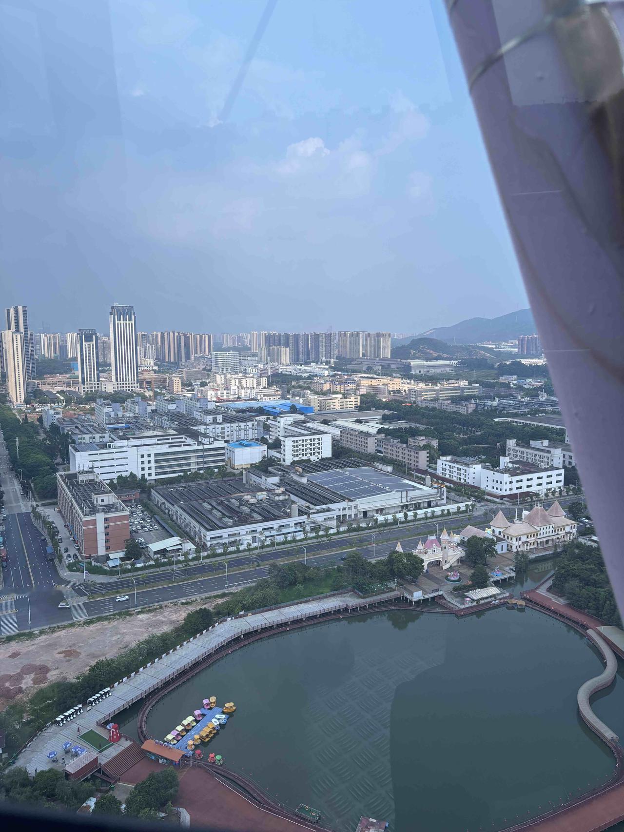 985､211都抵不上出来直接分配工作，现在的学生们都很聪明了，只奔着大学毕业后