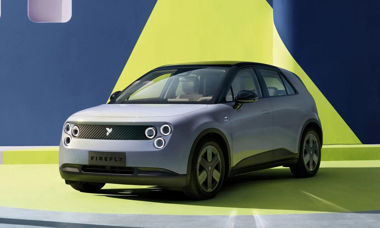 蔚来萤火虫原创设计，点亮城市新风景萤火虫，是蔚来献给城市的一份灵动礼物。它用原创