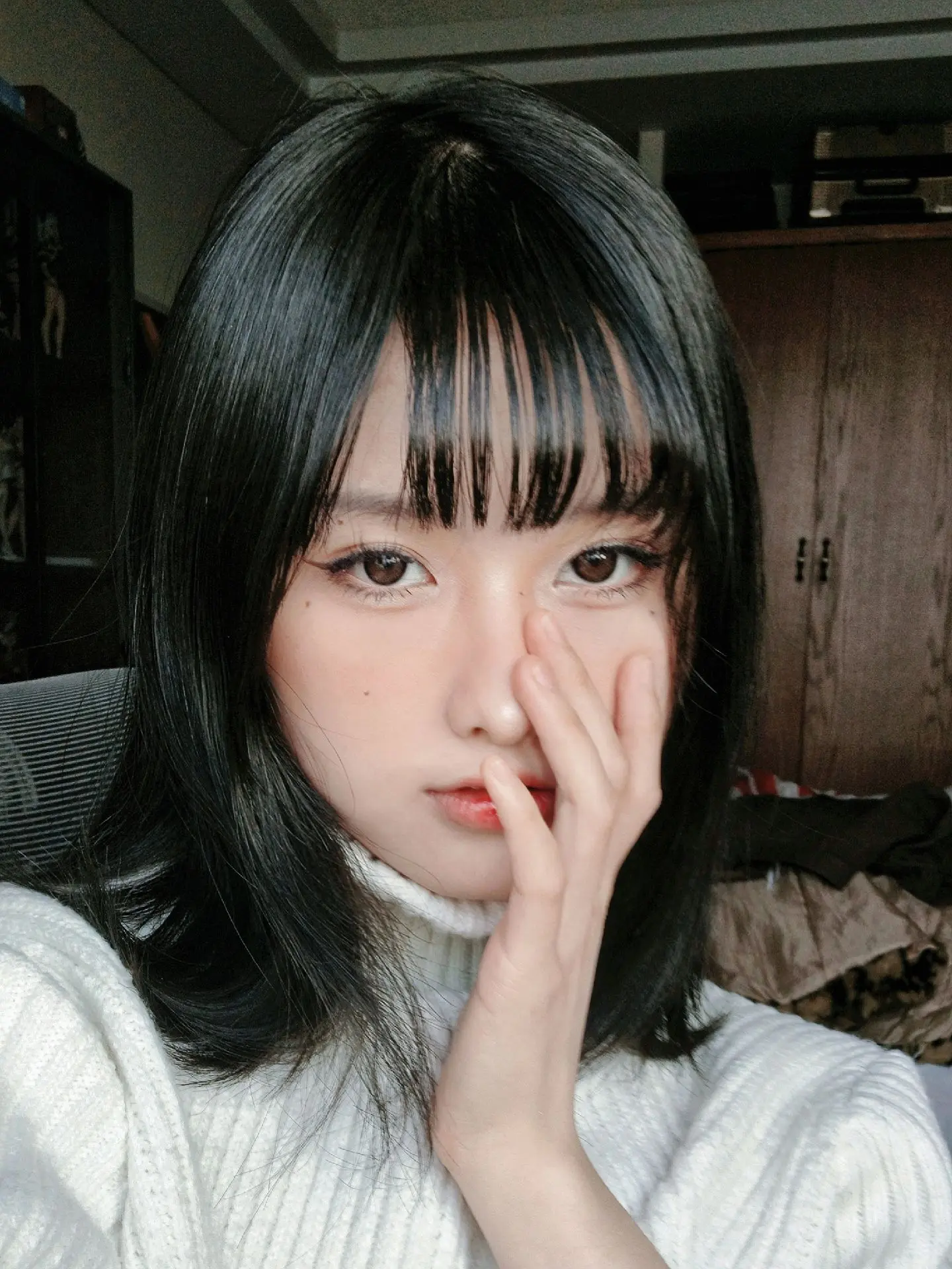 也想当一次坏女人。为什么推荐里还是给我推甜妹？？？ 
