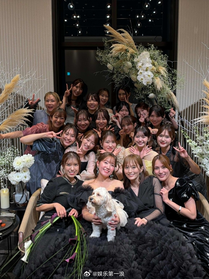 加藤玲奈婚礼 AKB48前成员加藤玲奈婚礼，好多嘉宾！ ​​​
