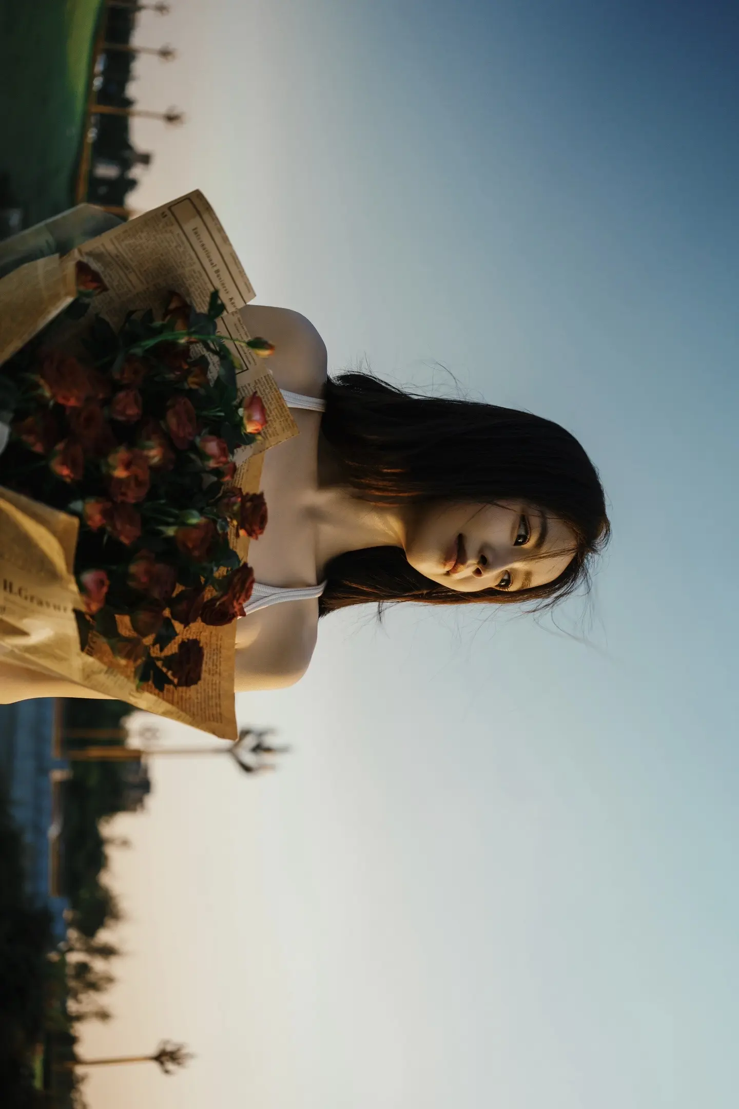 闪光灯和A7C2简直是绝配！！在日落的蓝调时刻用a7c2搭配闪光灯再加...