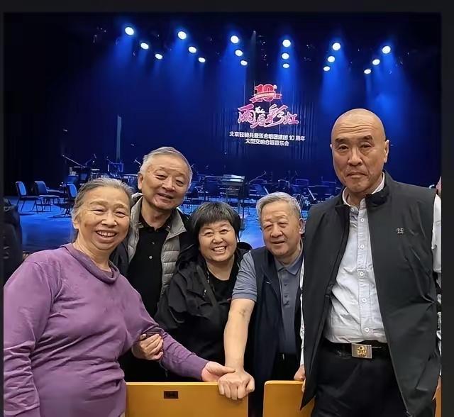 2019年，北京音乐厅类演出场馆，一众新四军后代齐聚一场纪念活动，我敢打赌，认识