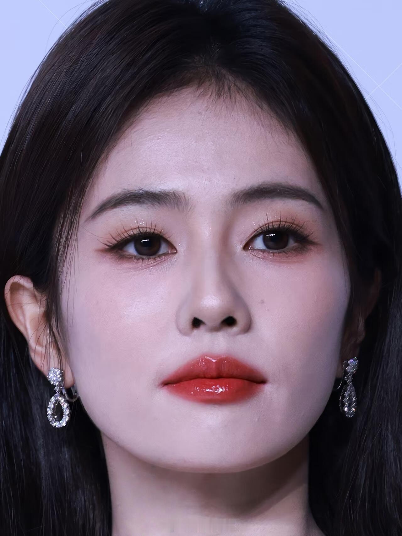 这才是现实里看到白鹿 