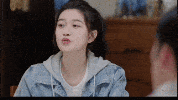 原来工作不体面连恋爱的资格都没有 大军妈妈那张嘴，句句不提嫌弃，句句都是嫌弃。 