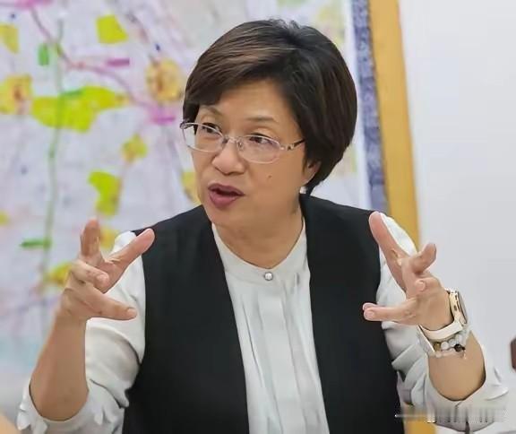 王惠美打响倒戈第一枪，北上拜会卓荣泰！

9月10日，国民党籍彰化县长王惠美前往