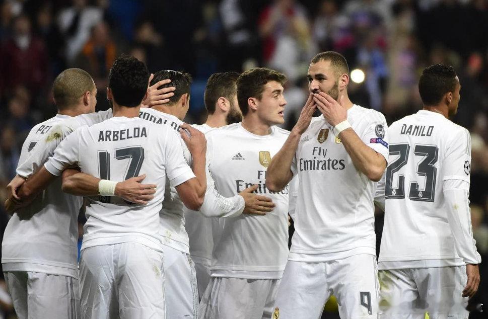 ⚡️ 欧冠封神夜！拜仁皇马终极对决！⏰ 开赛时间：03:00🏆 对阵：拜仁慕尼