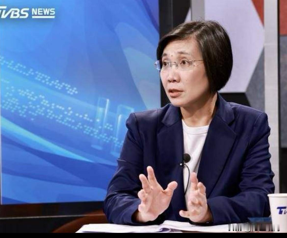 徐欣莹否认承诺礼让竹北
黄国昌和徐欣莹，应该相信谁？

徐欣莹上节目称“没有承诺