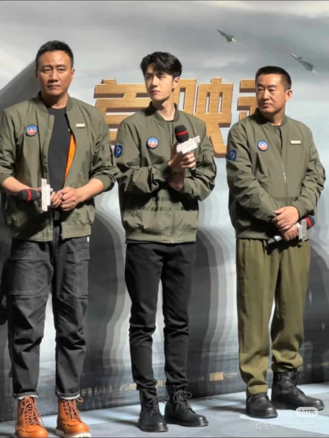 手臂短就是帅哥 手臂长就是丑南方人小骨架还是丑正是因此。 