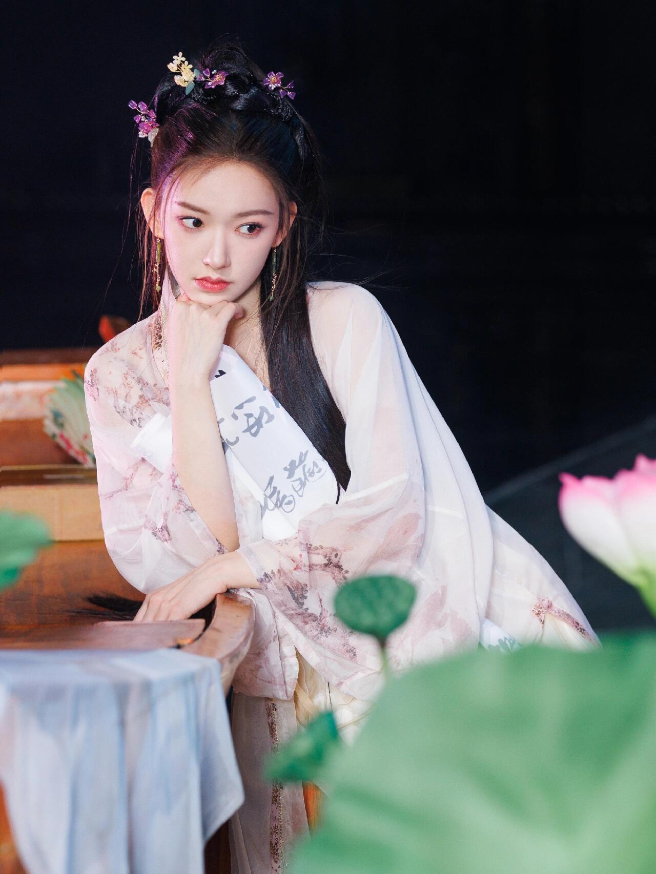 程潇 × 宋制汉服 