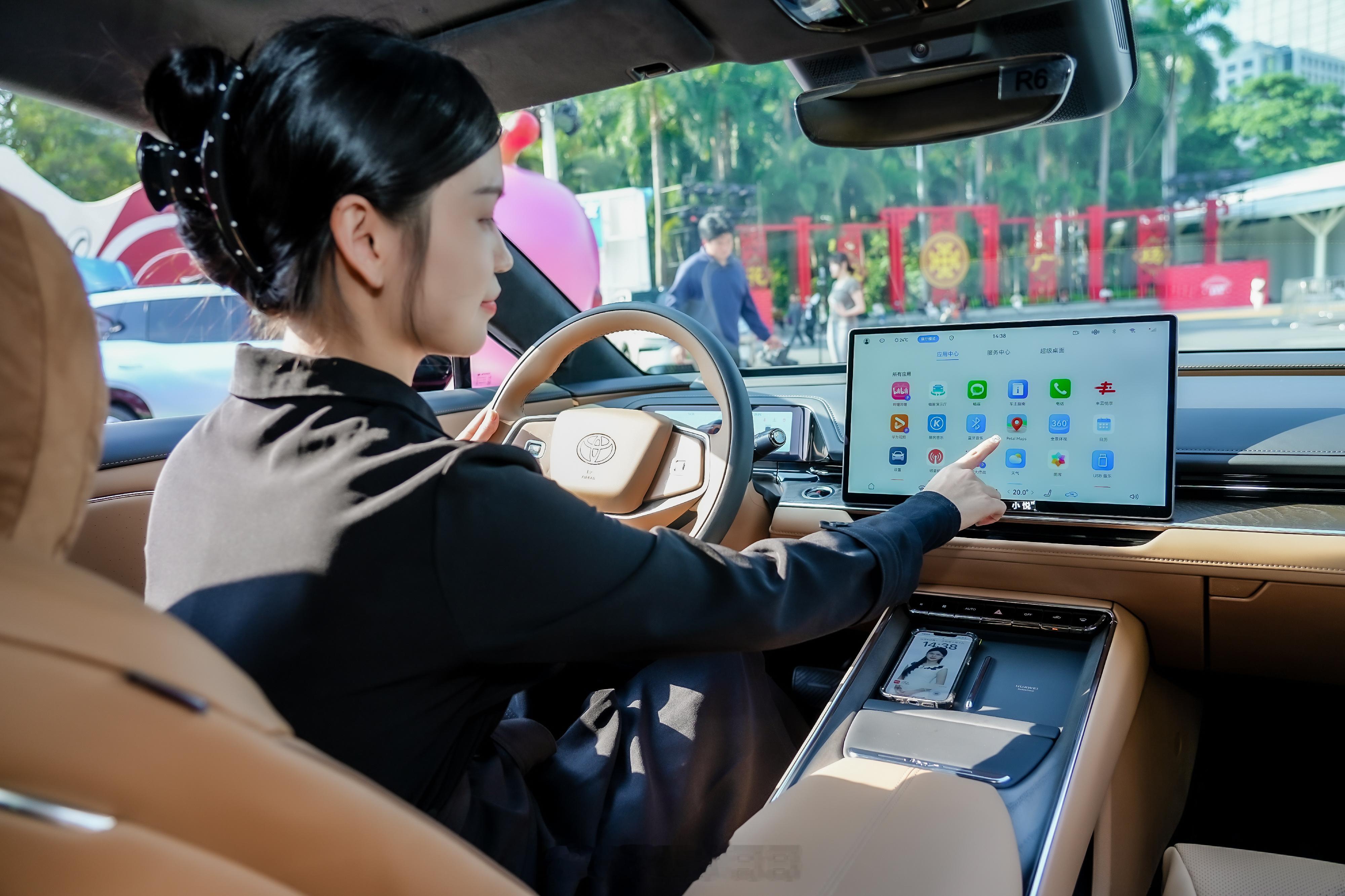 铂智7首批展车提前品鉴明年购置税补贴退坡电车怎么买以前总有人说“合资不会造电车”