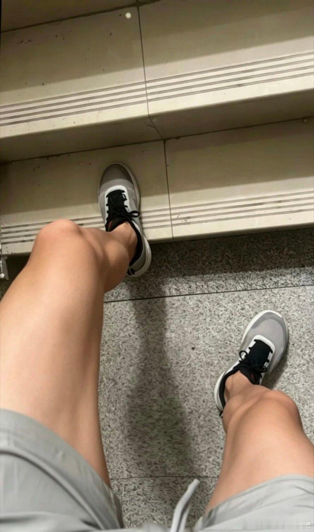 建议想减肥的人去一趟云南吃的不饱不饿，这样的人在哪里都胖不起来。 