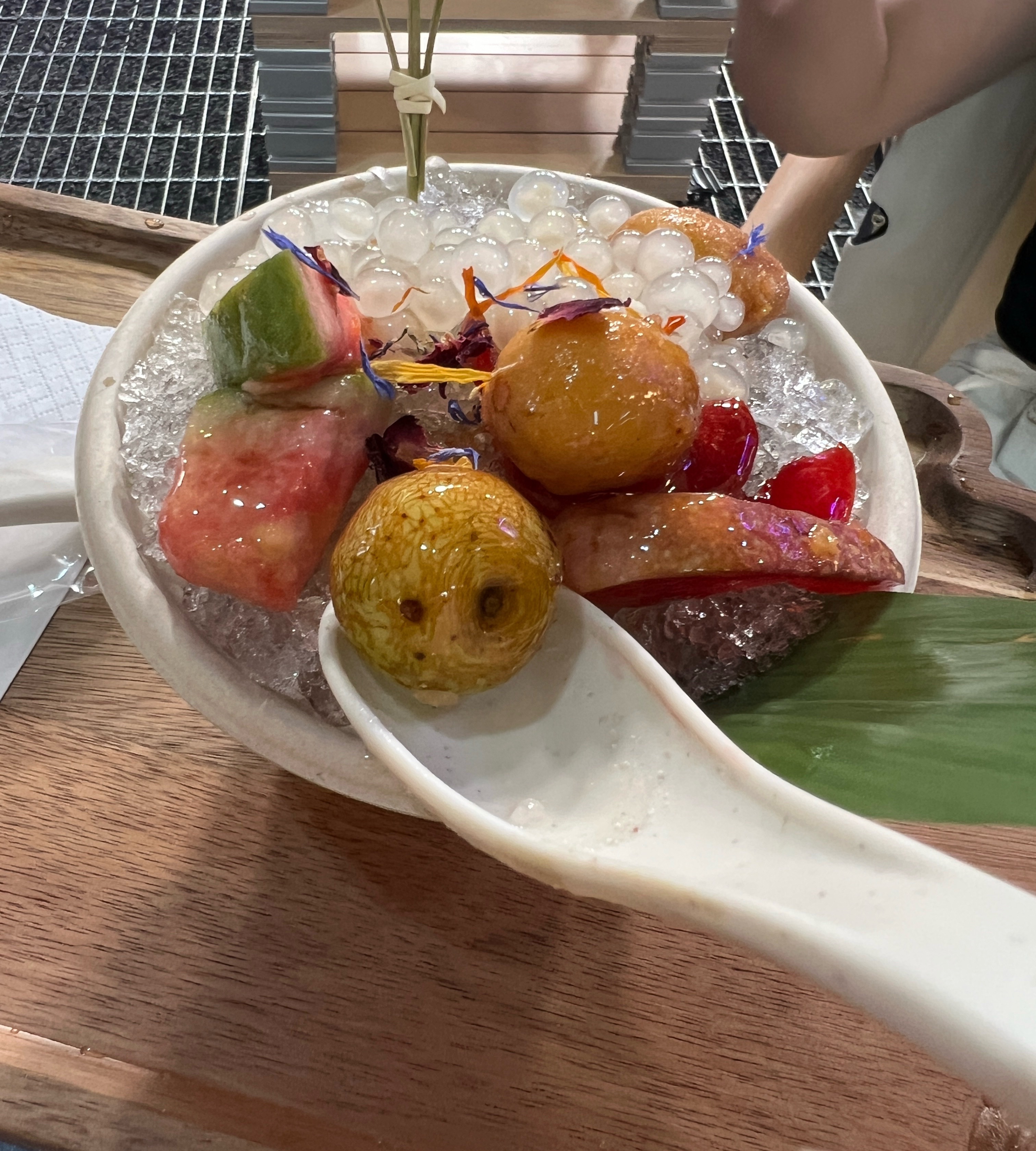 刘彰继续营业中 继续营业中 极限摇茶日体验repo（千字警告）今天来到这边不早了