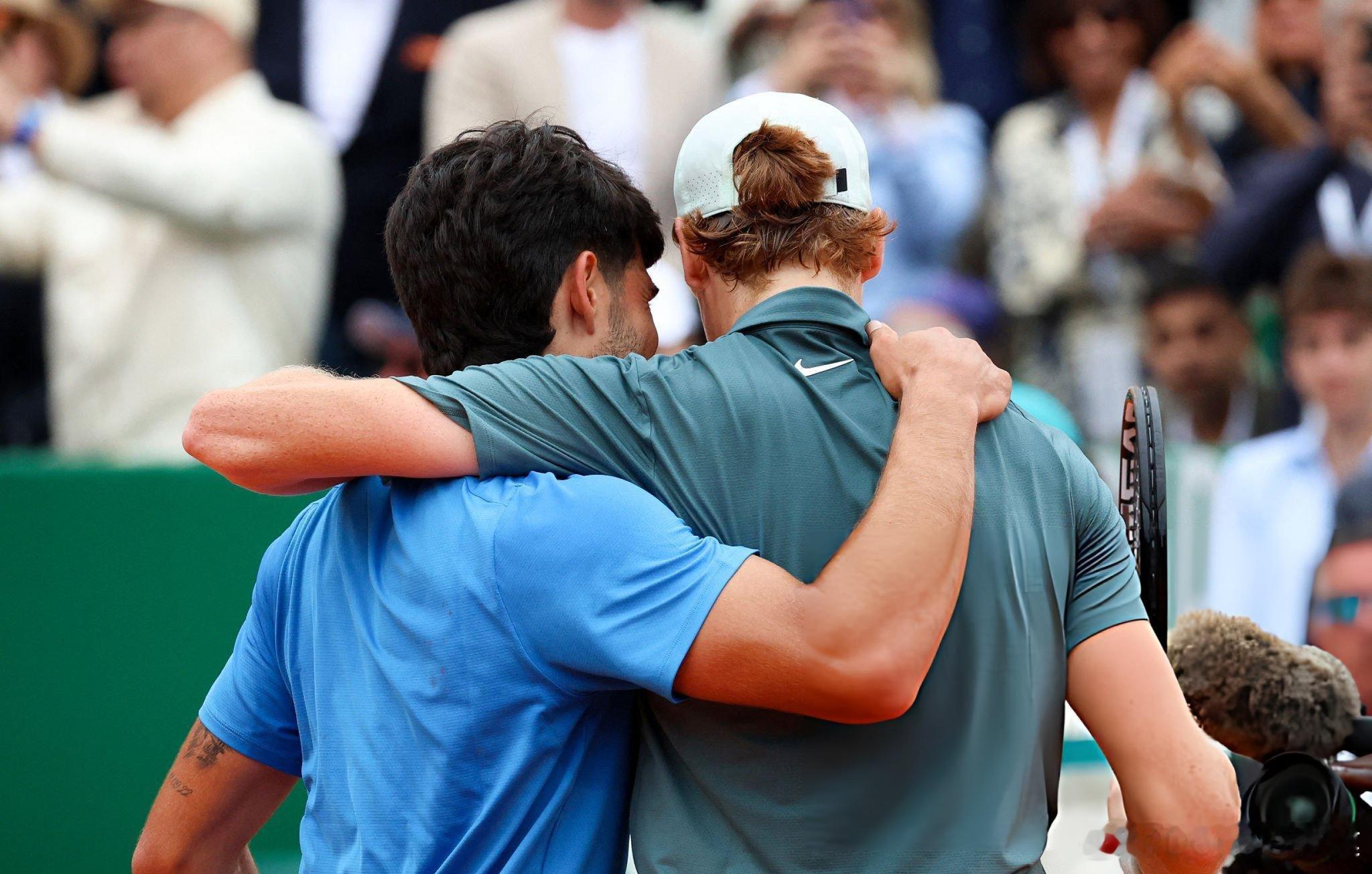 【德尔波特罗： 德约是能打破辛纳阿卡壁垒的球员之一】“他们两人与其他人之间存在明