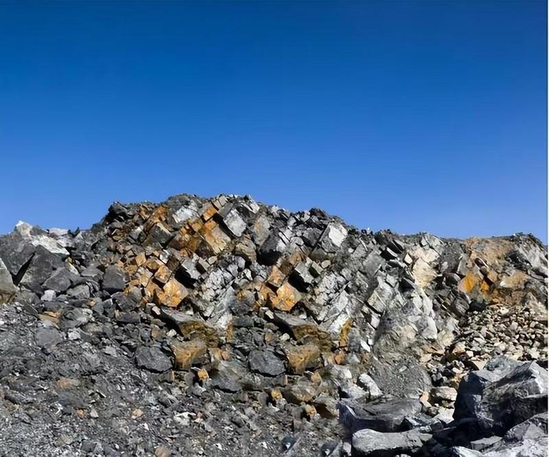 美国军火商雷神公司的首席执行官在一次内部会议上毫不客气地表示，假如真的和中国打起