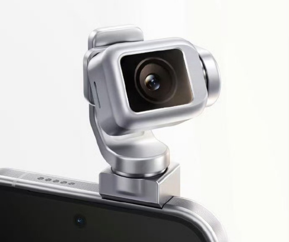 RobotPhone能让荣耀影像翻身吗 不能说翻身吧，我觉得得说让荣耀影像再上了