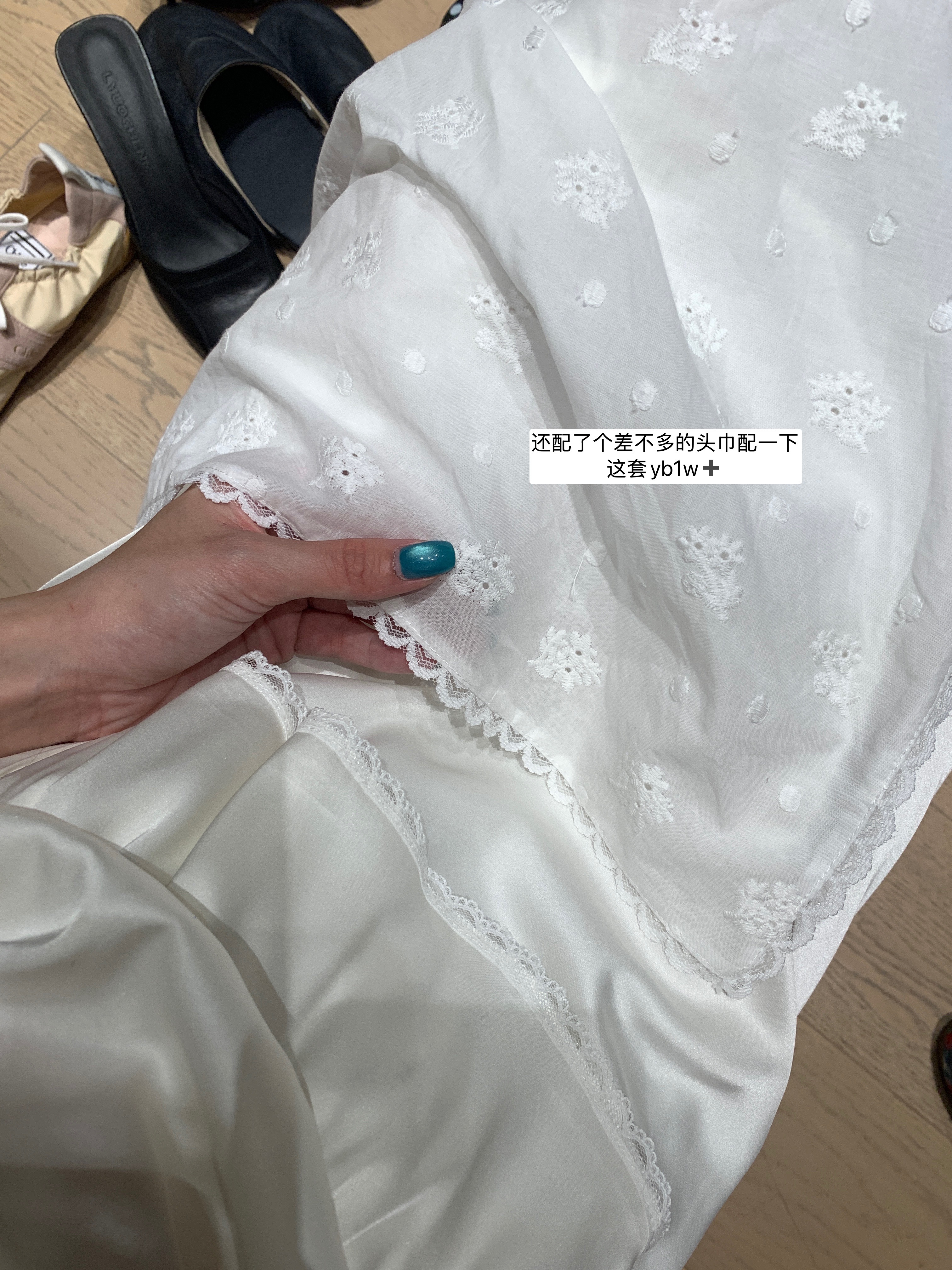 Hailey 这套我也做了 哈哈哈哈哈还做了个类似的头巾没招了 总觉得没有头巾没