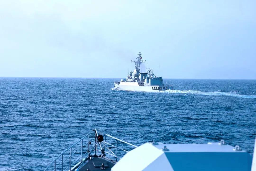 公然挑衅！解放军直接亮剑，东海常态化管控，寸步不让！
 
大快人心！就在4月18