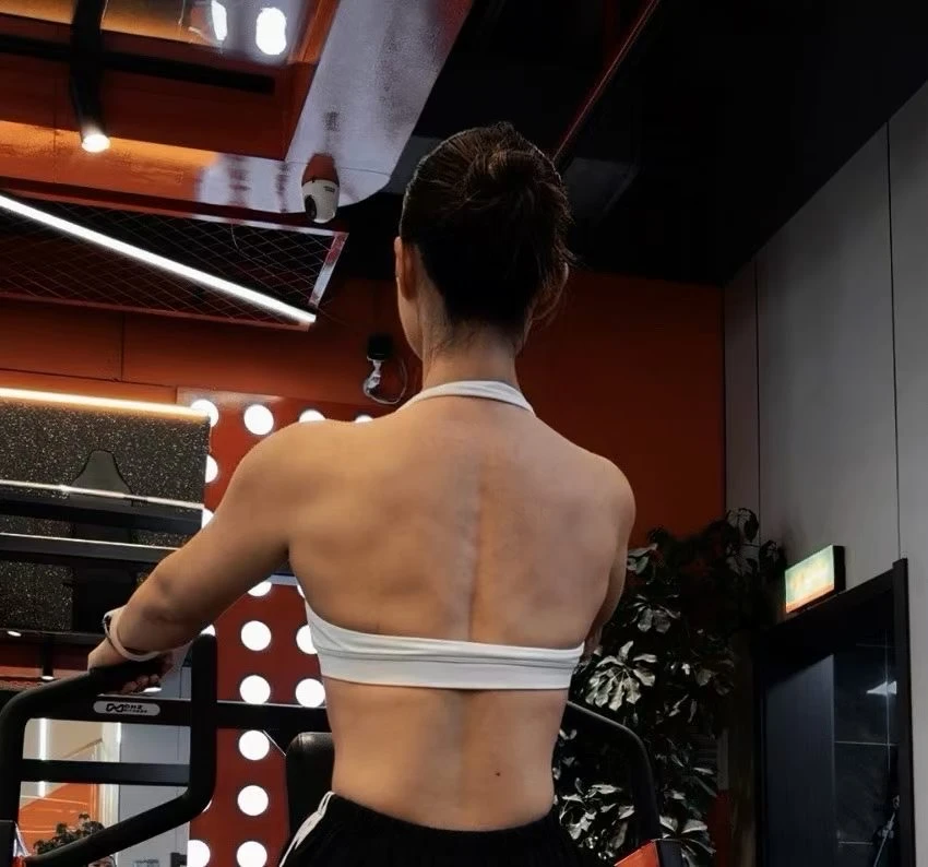 终于出点状态了 吉林市低体脂女教练