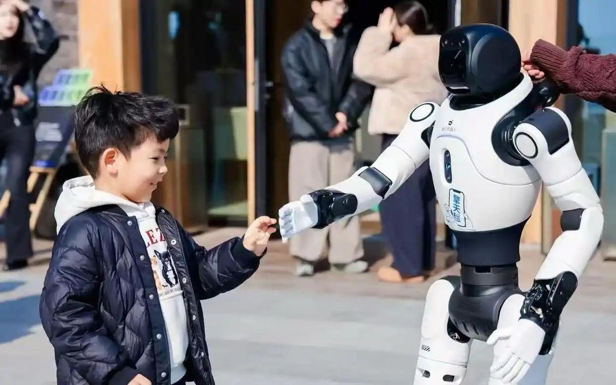 3月18日，机器人租赁平台擎天租（上海）科技有限公司（以下简称“擎天租”）宣布完