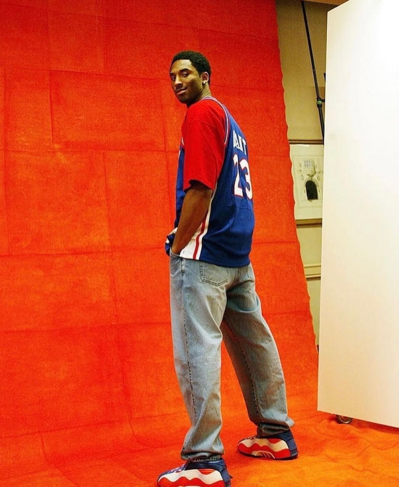 2003 