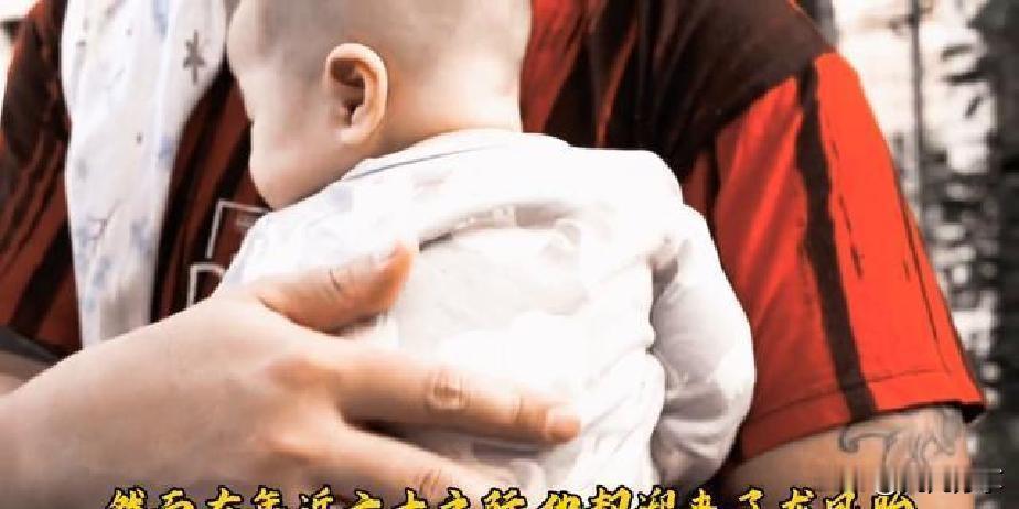 说起台湾老戏骨金士杰，你肯定见过他那张沧桑却带劲的脸，在《悲情城市》里演得让人心