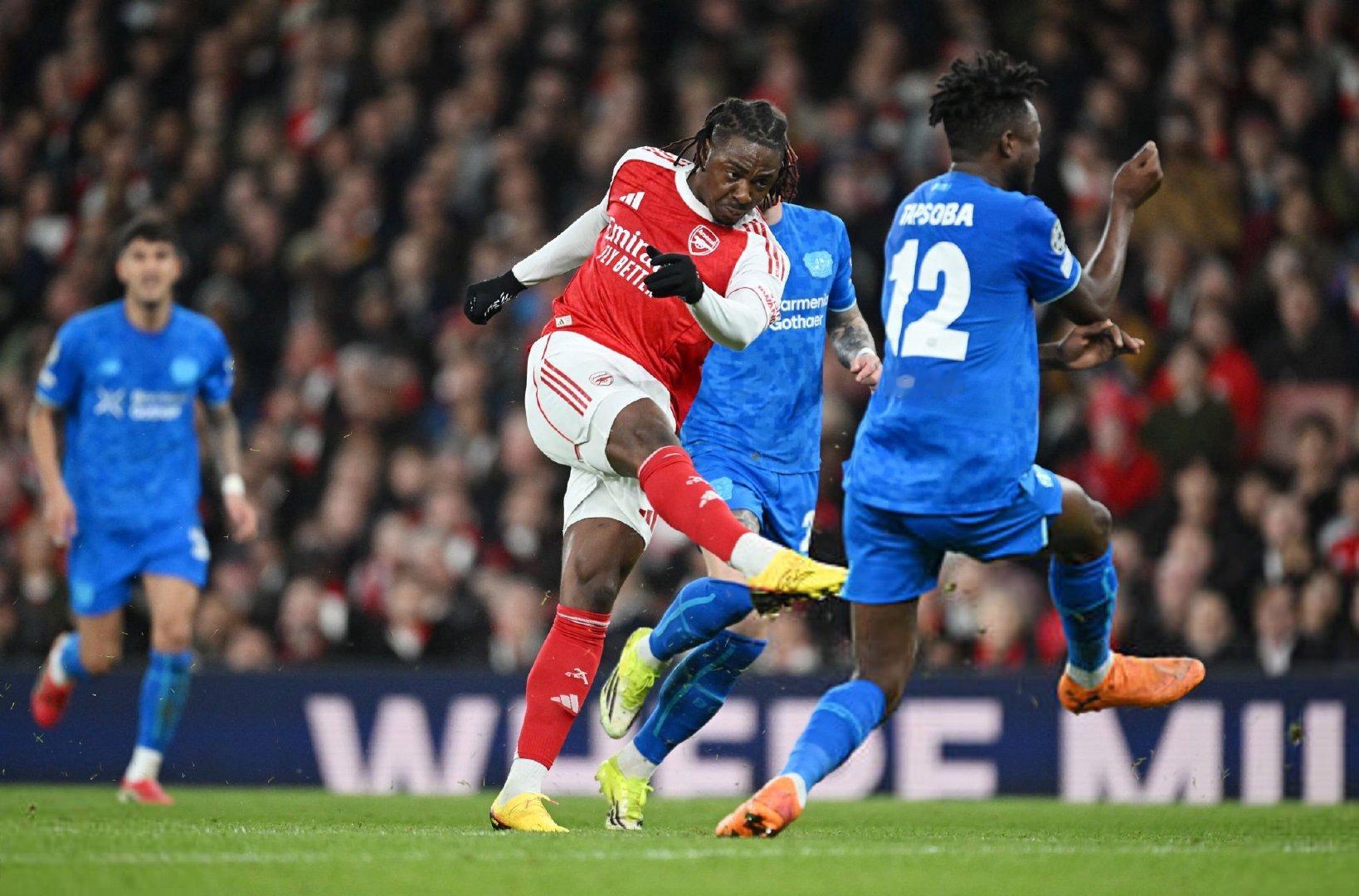 Opta统计，阿森纳今晚对阵勒沃库森时完成了12次射正，创下本赛季各项赛事单场最