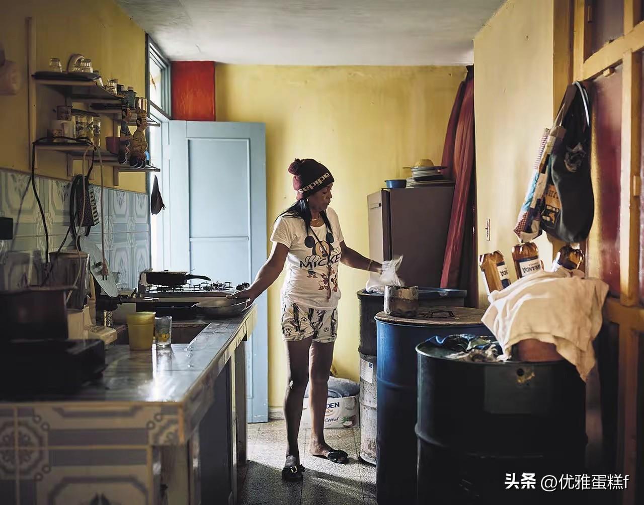 为了逼迫古巴政府垮台，特朗普政府正禁止所有来自外国的石油运往古巴。而在美国这样的