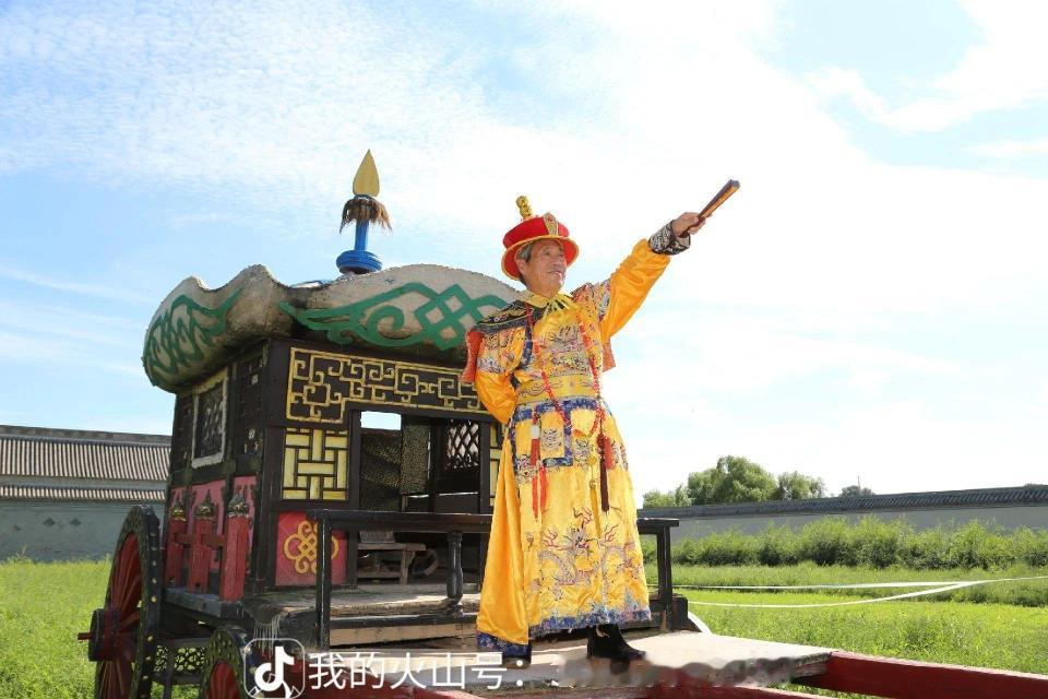 朕喜欢拜读佳作欣赏悦目受益匪浅[太阳][彩虹][微风][送自己一朵花][作揖][