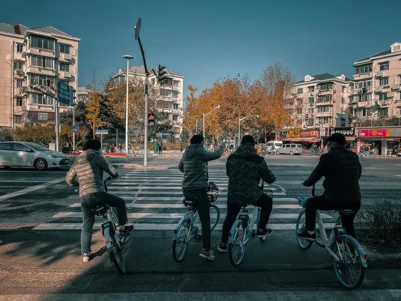 医生会不会比普通人更健康? 医生会不会比普通人更健康？这还真不一定。
有些医生工