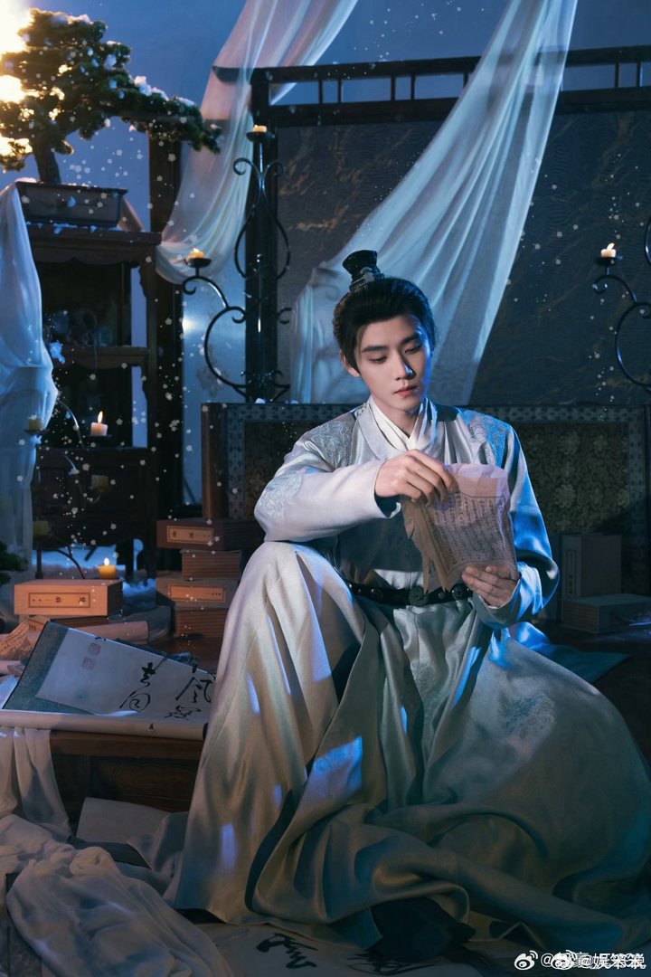 任豪的李怀安还有售后任豪发了李怀安写真组图 还没从李怀安里走出来呢，任豪就发了雪