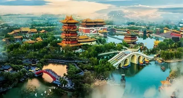 一年接待960万人次！三年分红8亿超利润总和，河南最火景区IPO了
 
6月15