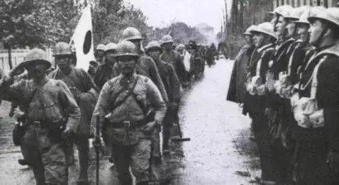 1941年，德国中央集团军群193万人，日本陆军51个师团202万人。日军多出9